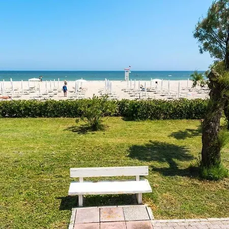 Se031 - Senigallia, Bilocale Fronte Mare Al Piramidi דירה